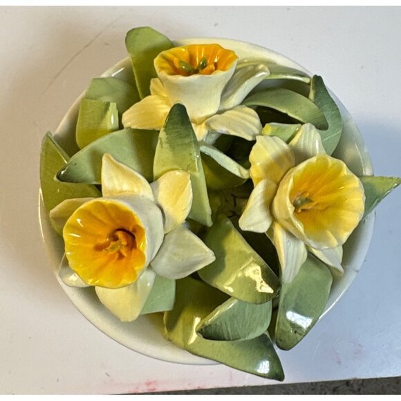 Prince Charles Lady Diana Ceramic Bowl Yellow Daffodil Floral Arrangement READ - Picture 5 of 9